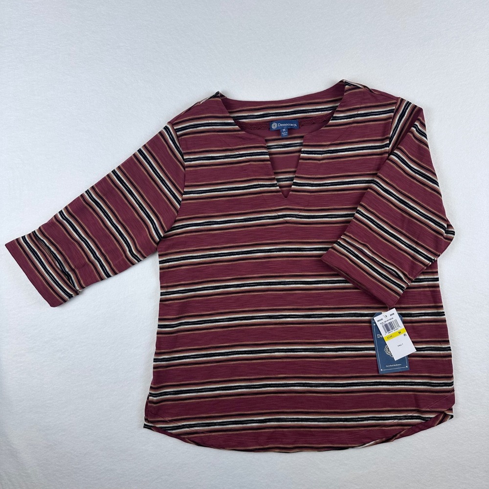 Democracy Womens Burgundy Striped Split V-Neck 3/4 Sleeve Top Size M NWT
